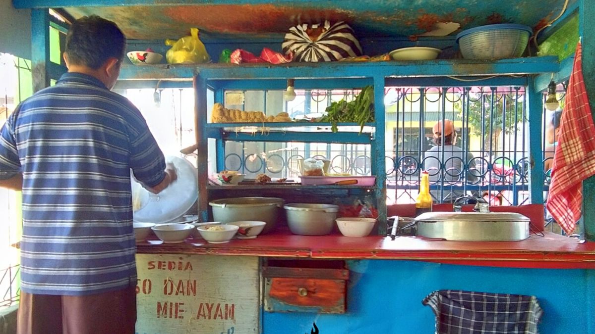 Bakso Mbah Man: Rasa Autentik yang Menggugah Selera di Cilacap